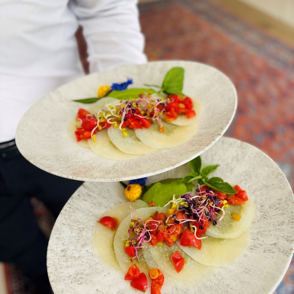 Hotel Mirabell Kohlrabiravioli auf Erbsenpüree